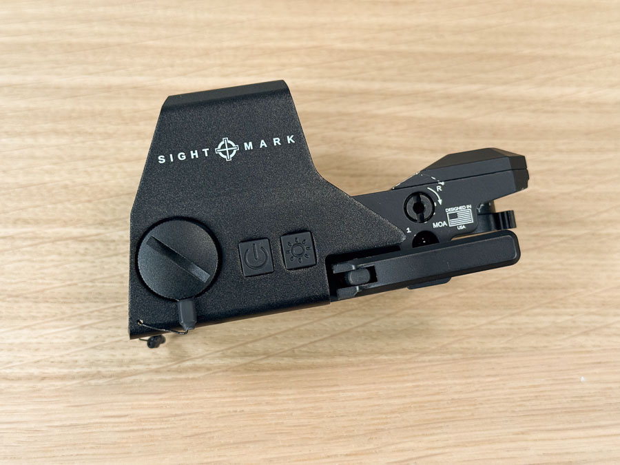 Test Sightmark Ultrashot R : vue du côté gauche