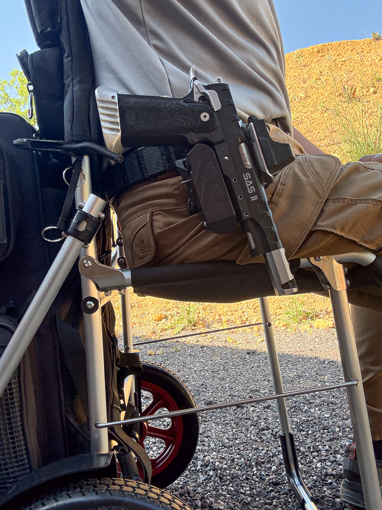 Le chariot StageRunner de Double Alpha Academy : même avec un Open à la ceinture, l'assise est confortable...